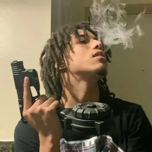 Lexa_dark
