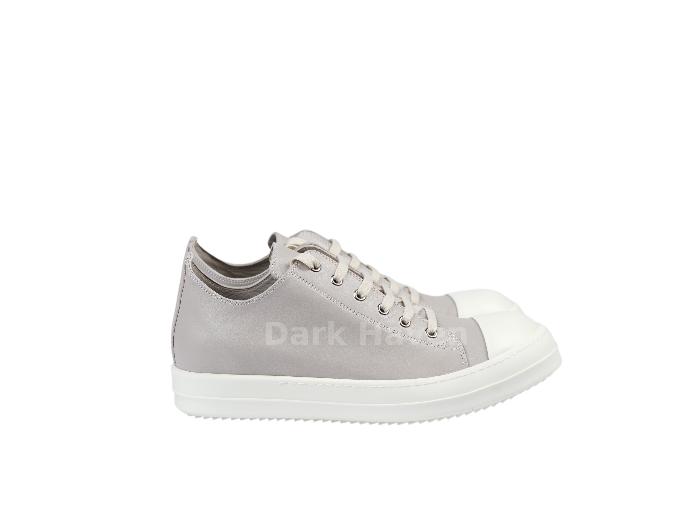 Mainline Leather Low Sneakers Pearl