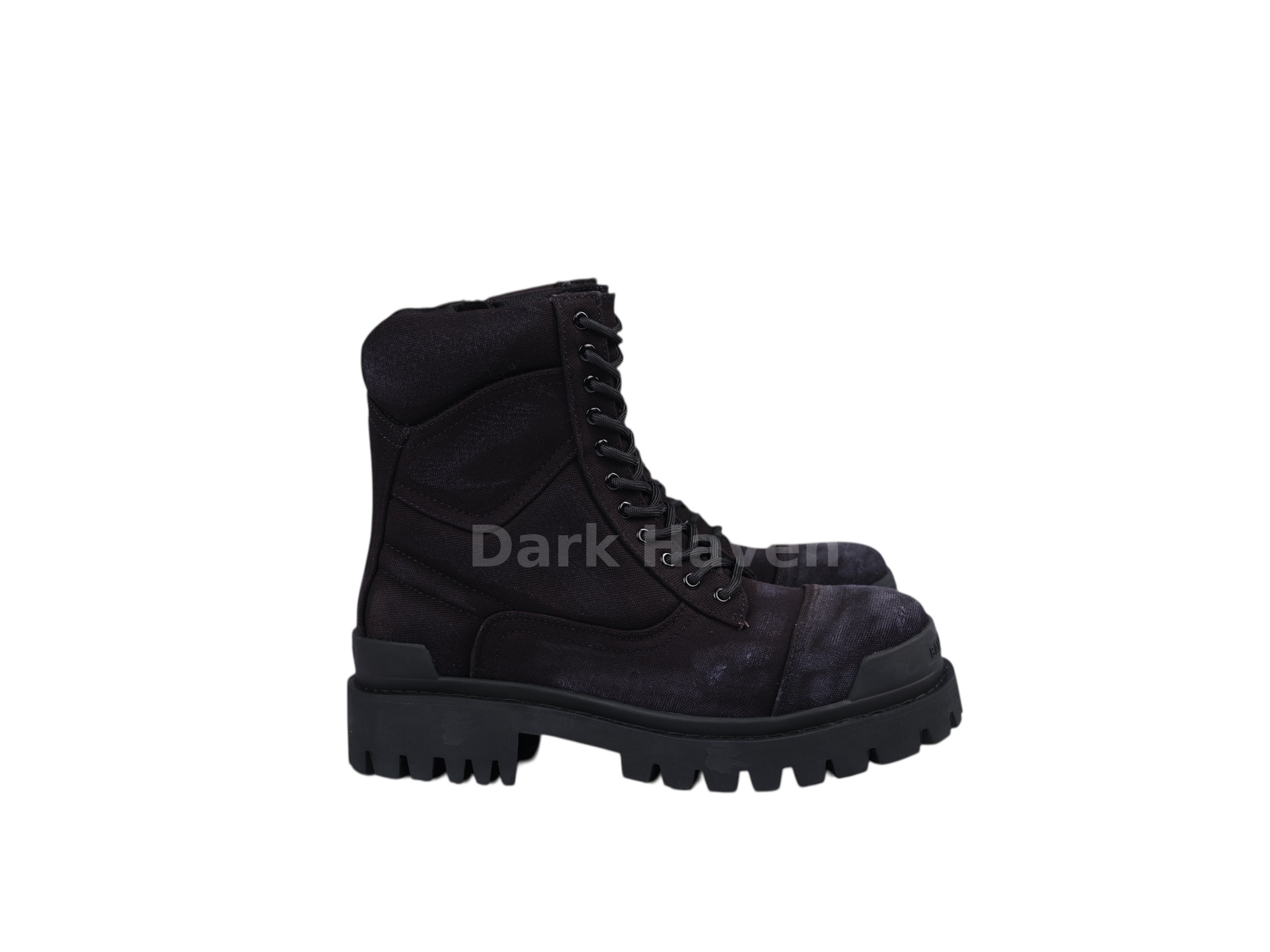 Strike Boots Canvas Black