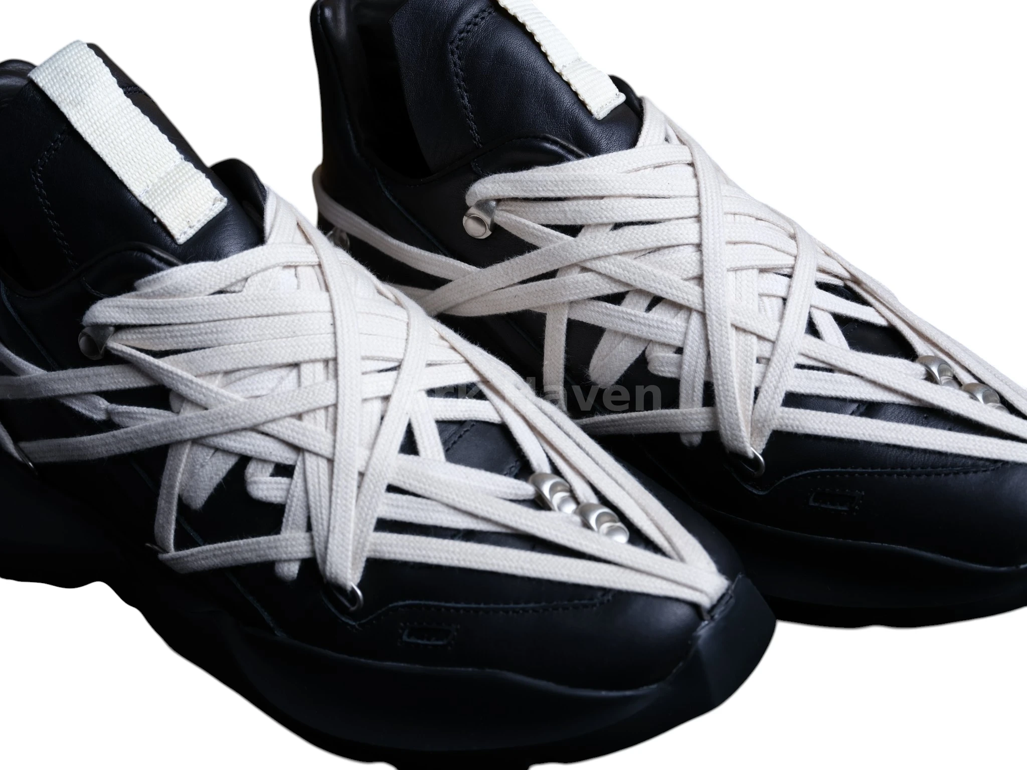 Megalace Geth Runner Black Sneakers