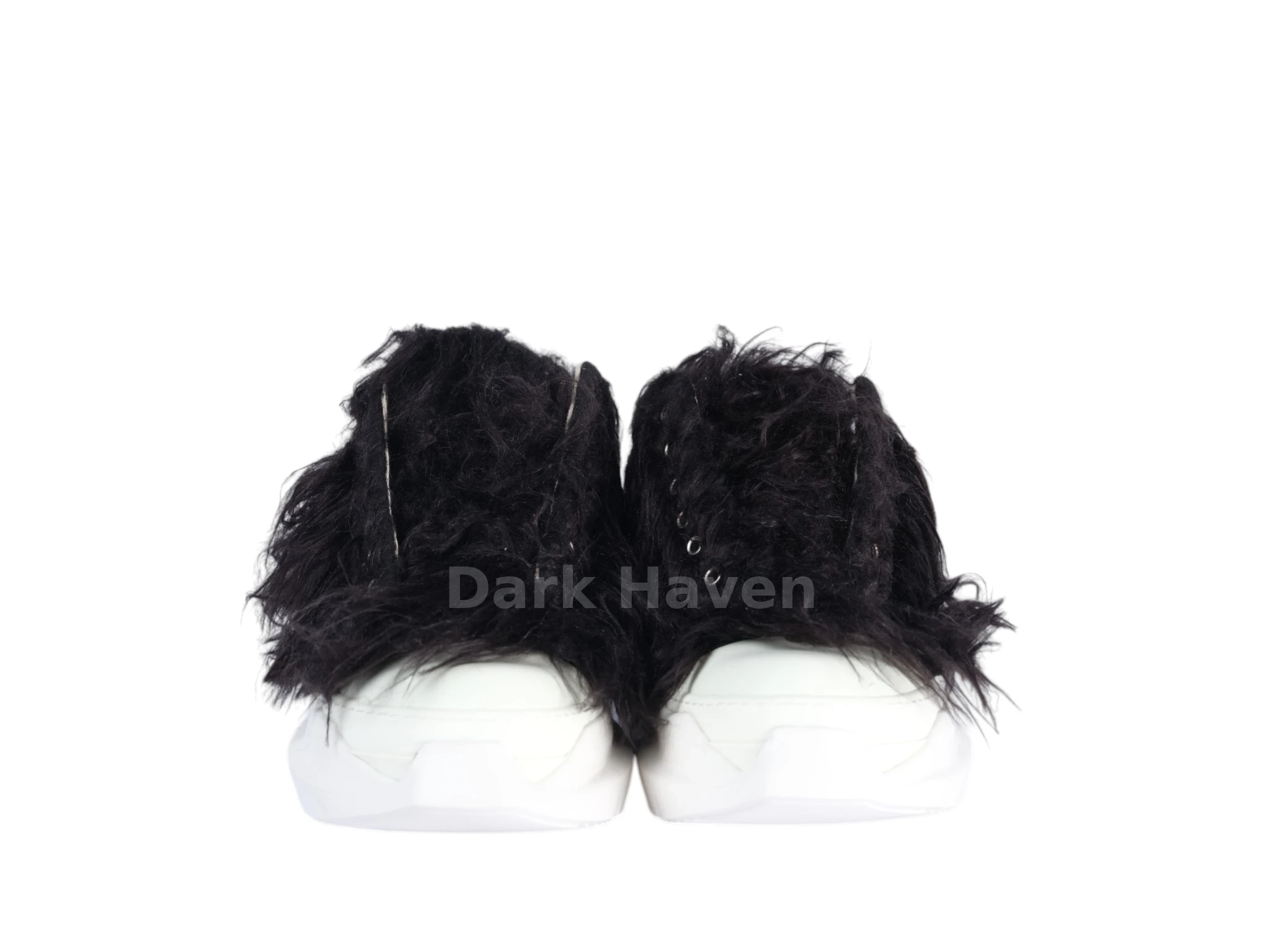 Abstract Fur Yeti Black Low Sneakers
