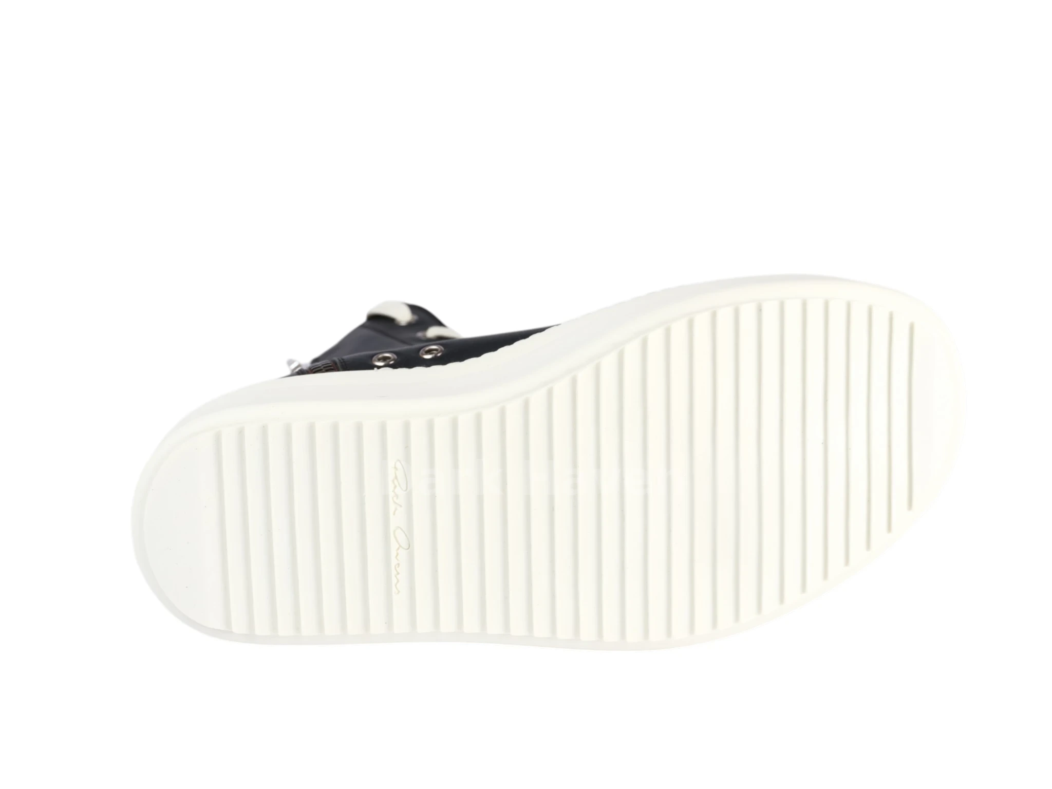 Mega Bumper Ramones Leather Black/Milk