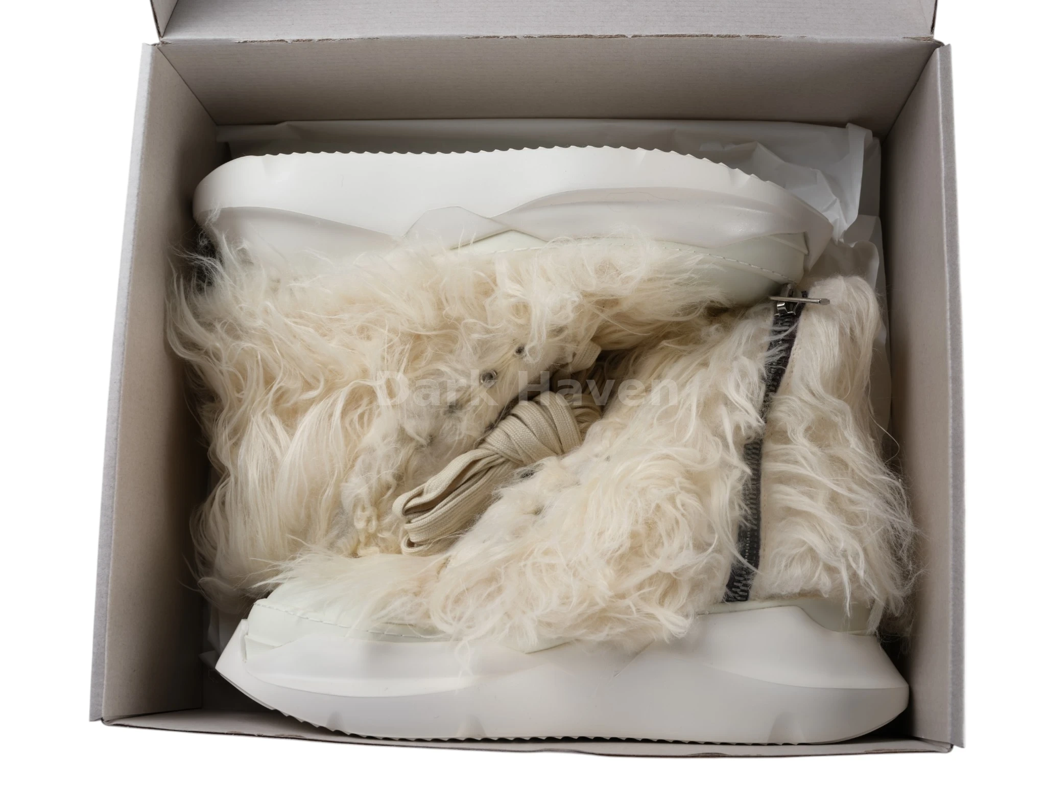 Abstract Yeti Fur Beige High Snekaers