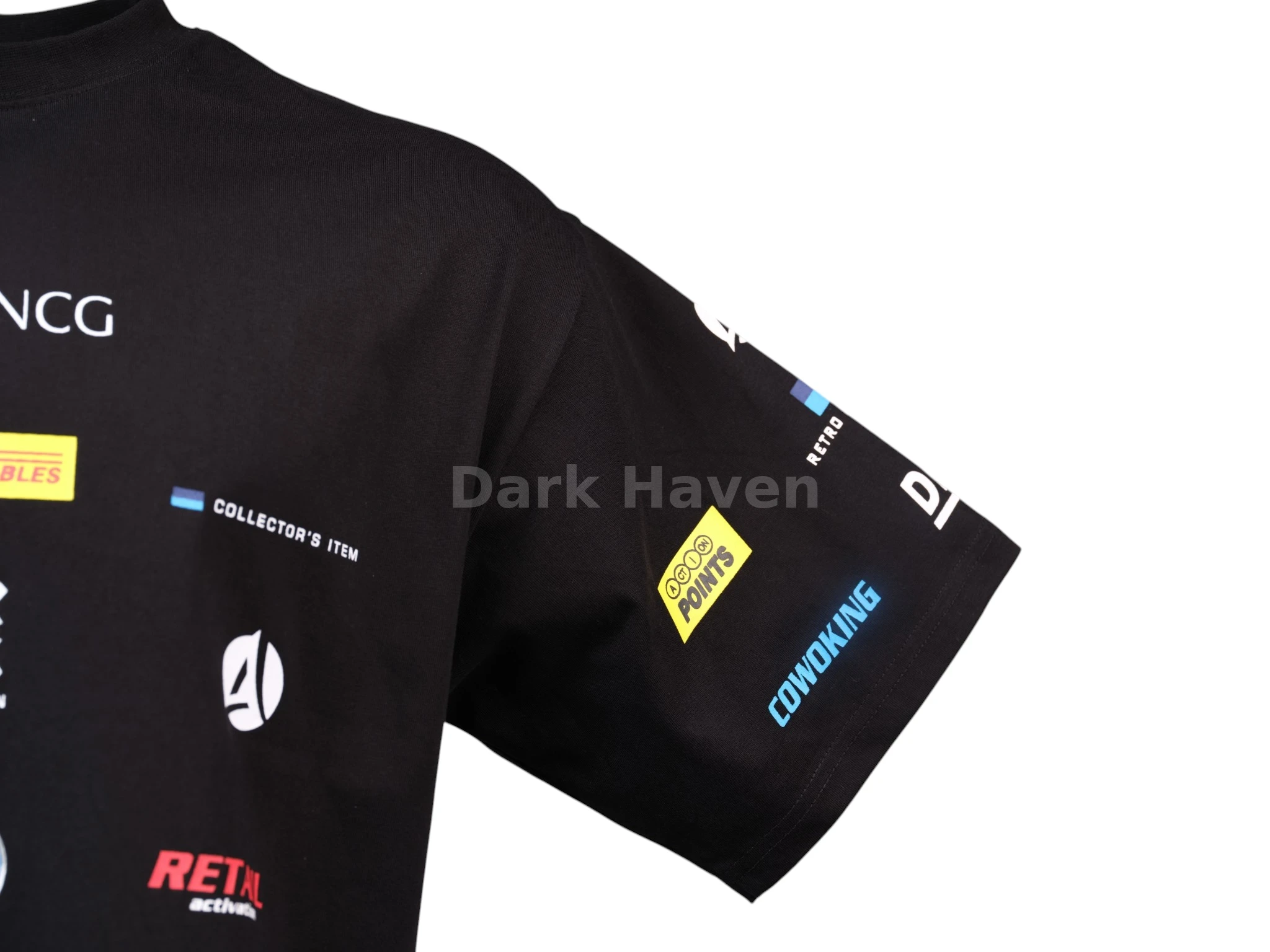 Business T-Shirt in Washed Black