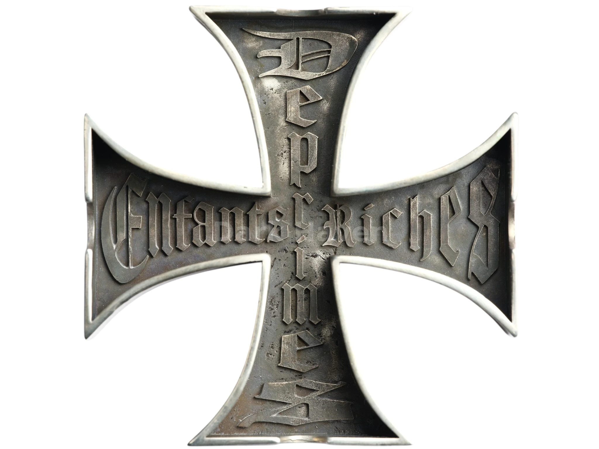 Gothic Iron Cross Pendant Ashtray