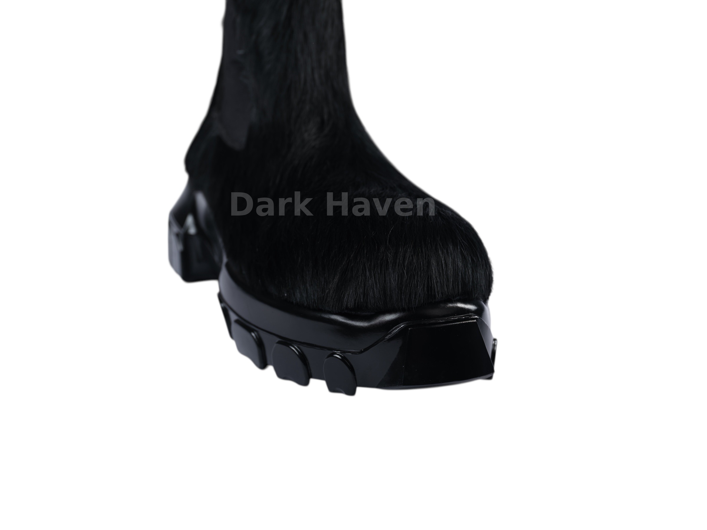 Beatle Bozo Tractor Pony Hair Boots Black