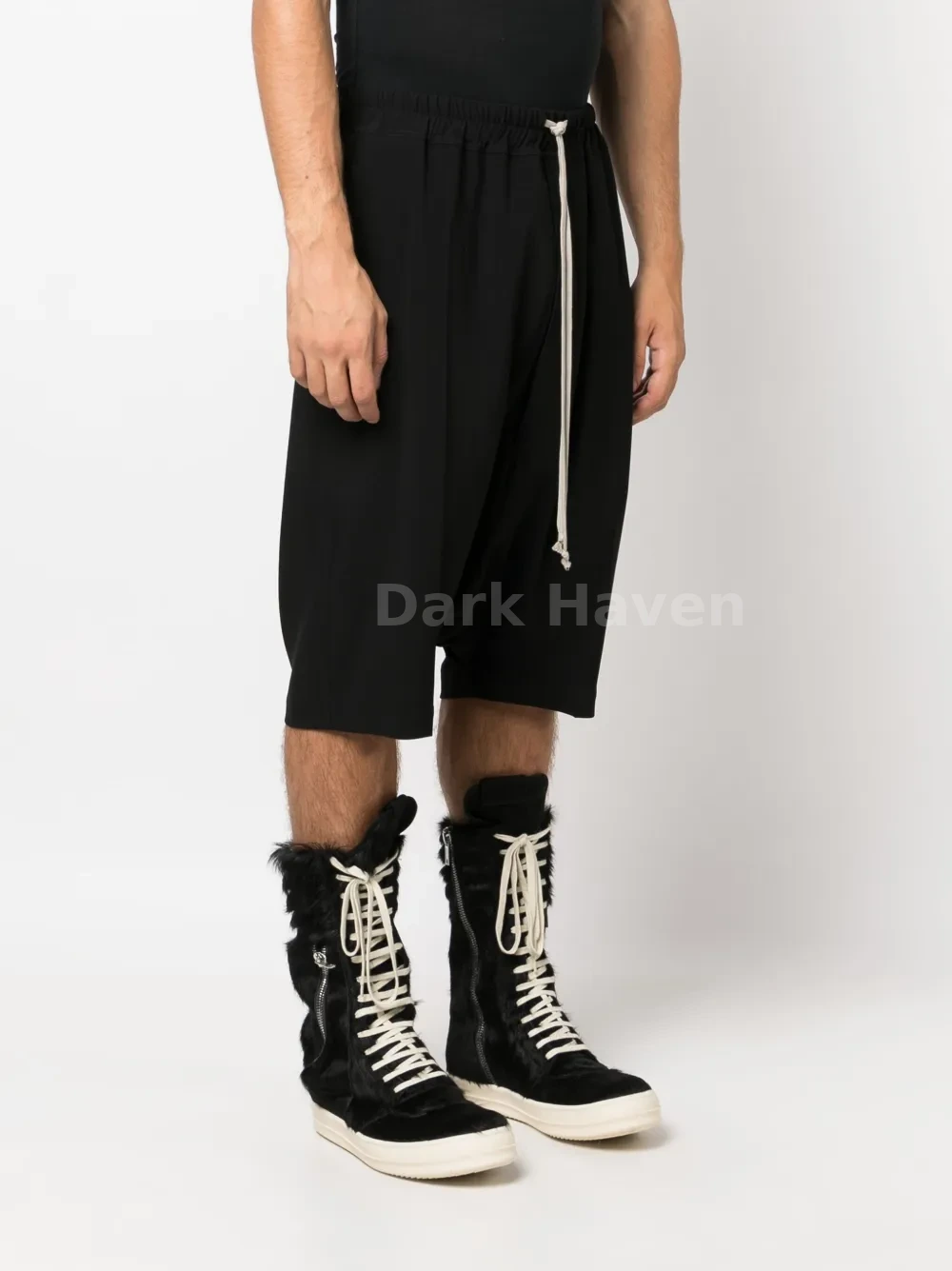 Drawstring Pods Shorts Black