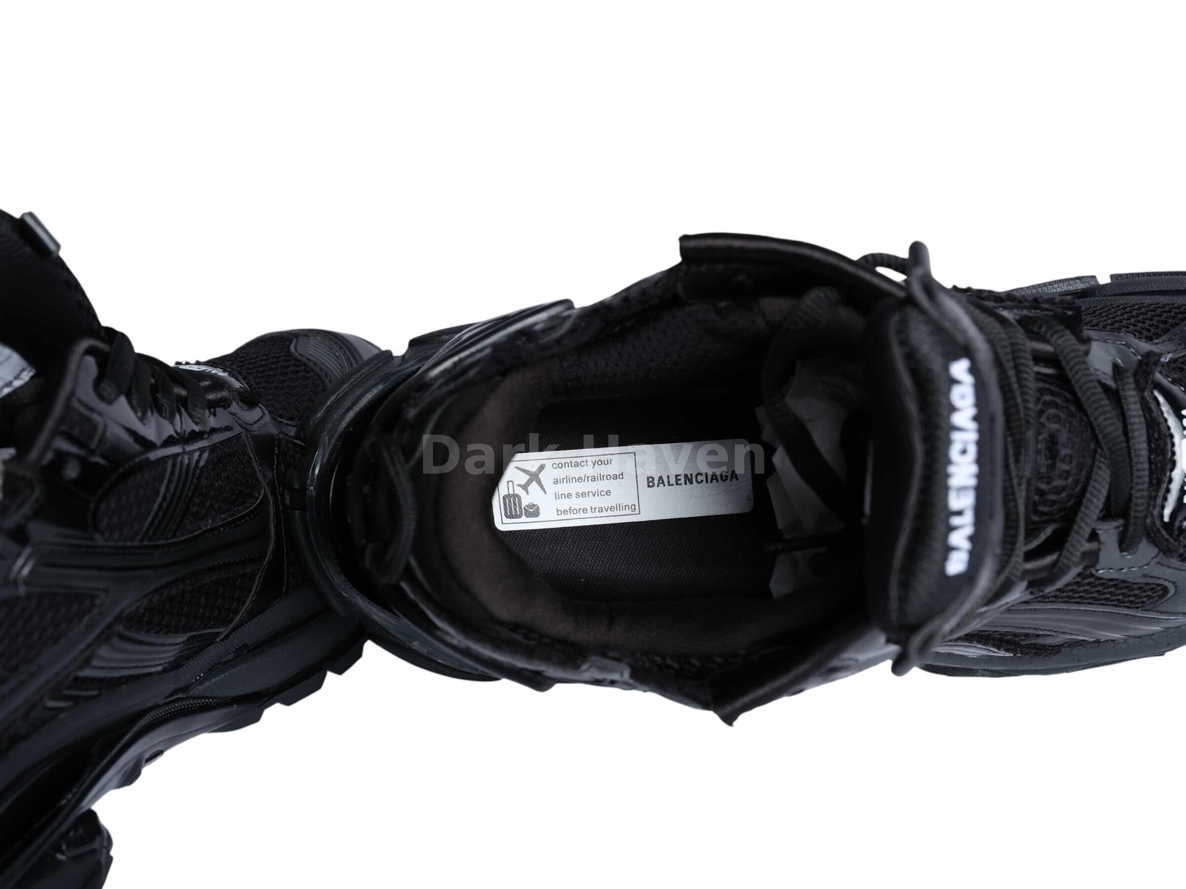 Runner LED Black 2026