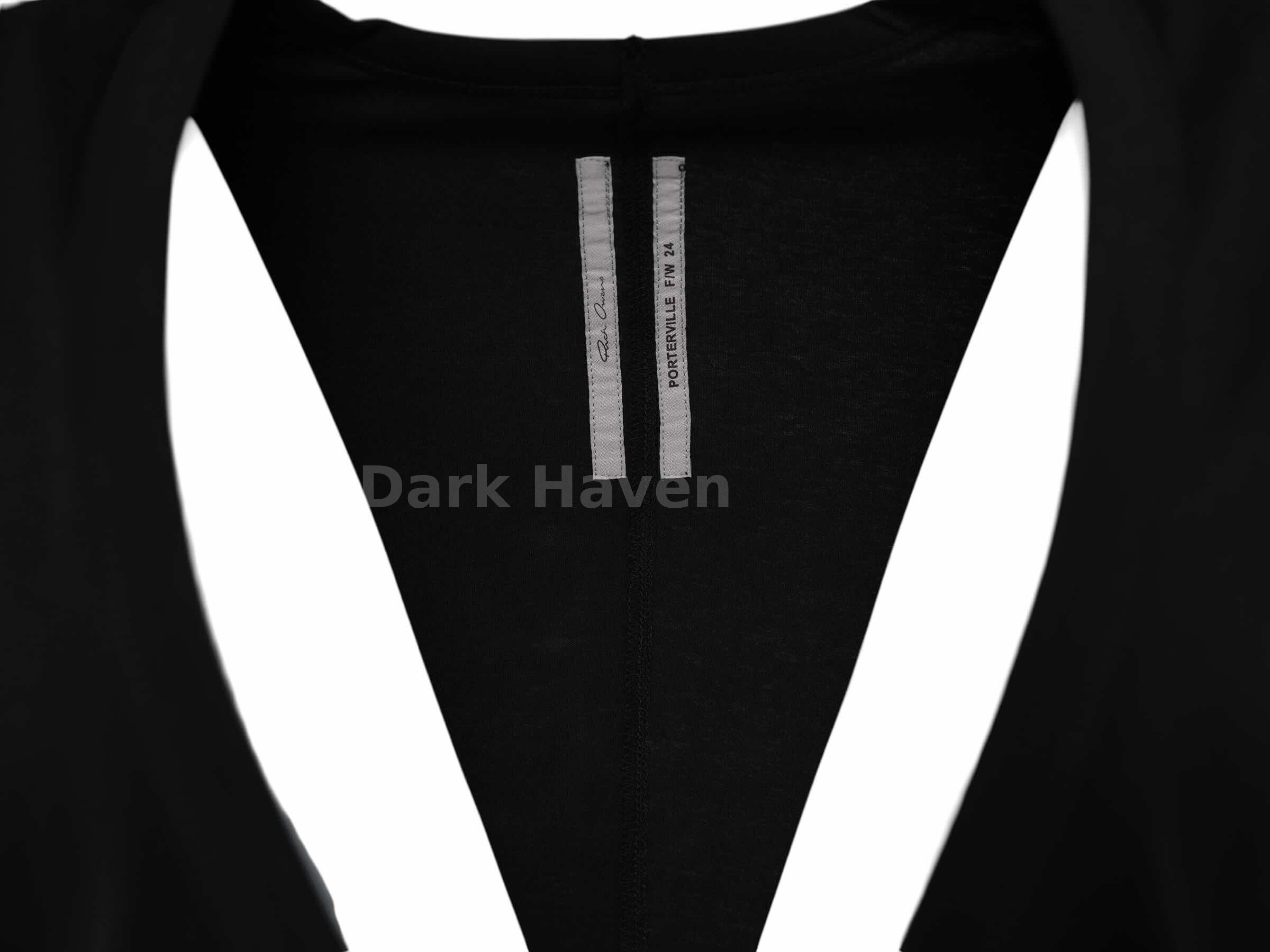 PORTERVILLE F/W 24 Deep V Sleeveless Tee Black